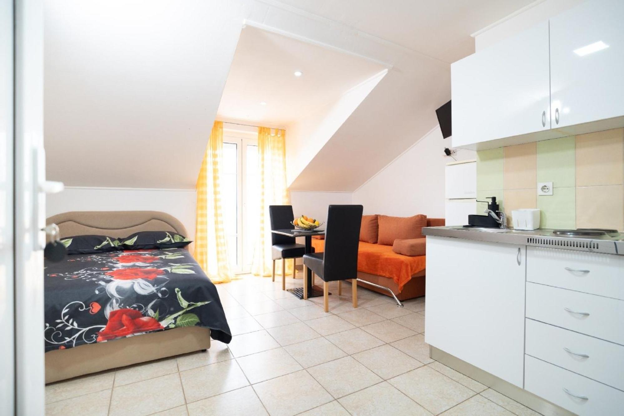 Apartments Milic Gornji Karin Dış mekan fotoğraf