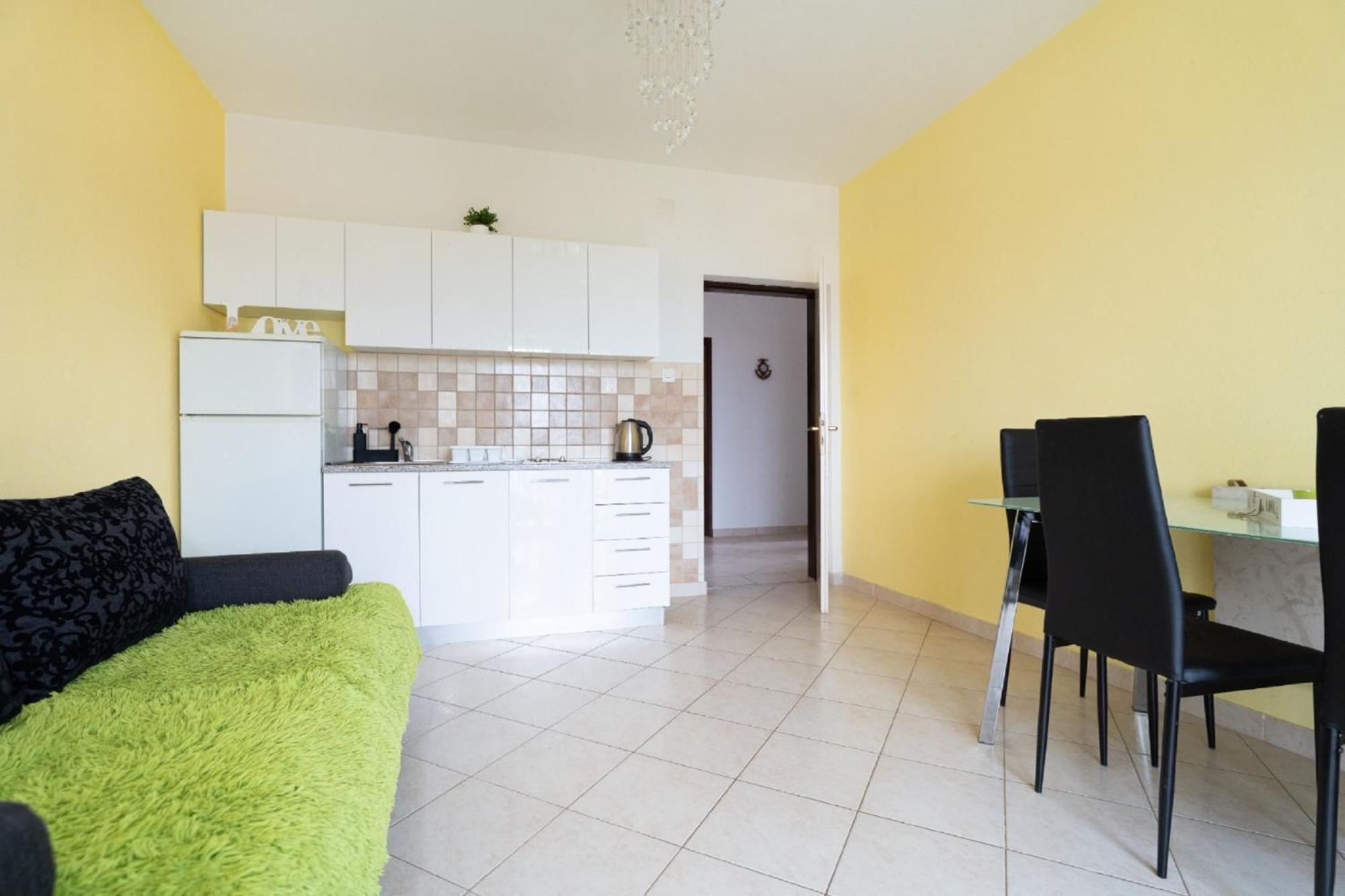 Apartments Milic Gornji Karin Oda fotoğraf